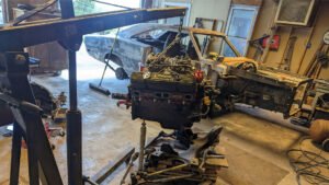 How to Use Engine Hoist Safely